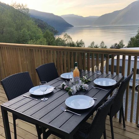 Hardangerpark As Hotel Kinsarvik Buitenkant foto