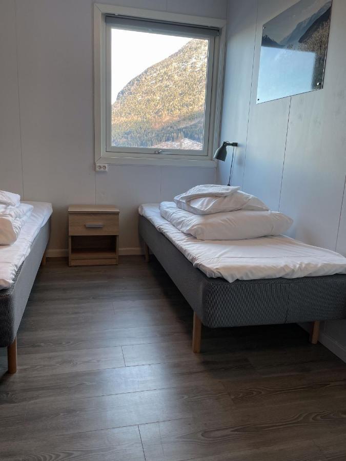 Hardangerpark As Hotel Kinsarvik Buitenkant foto