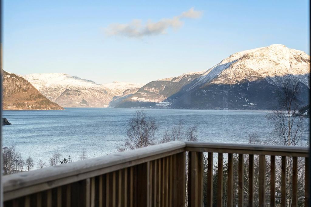 Hardangerpark As Hotel Kinsarvik Buitenkant foto