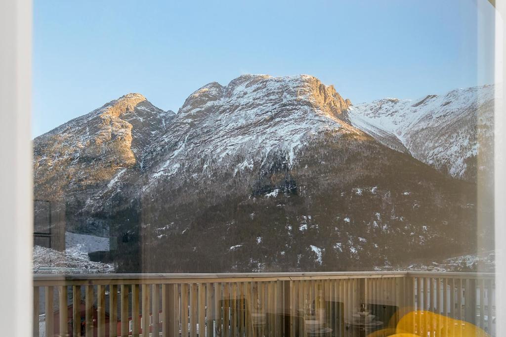 Hardangerpark As Hotel Kinsarvik Buitenkant foto